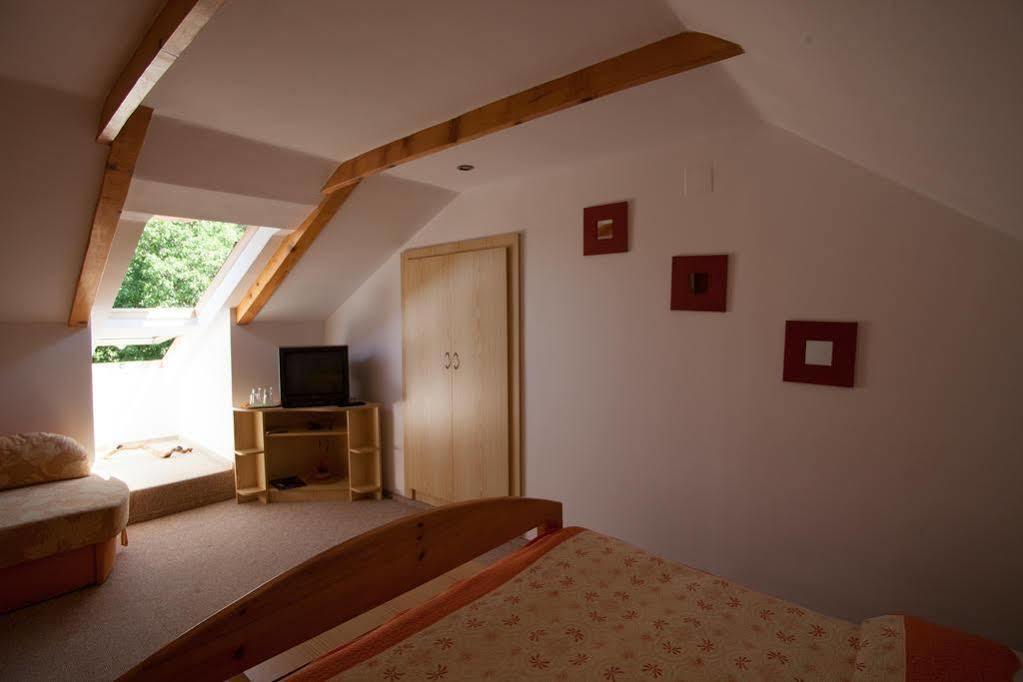 Casa Cristina Hotell Braşov Exteriör bild